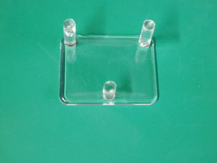 Lucite Mount 3 Prong Display Stand 2x2-1/2